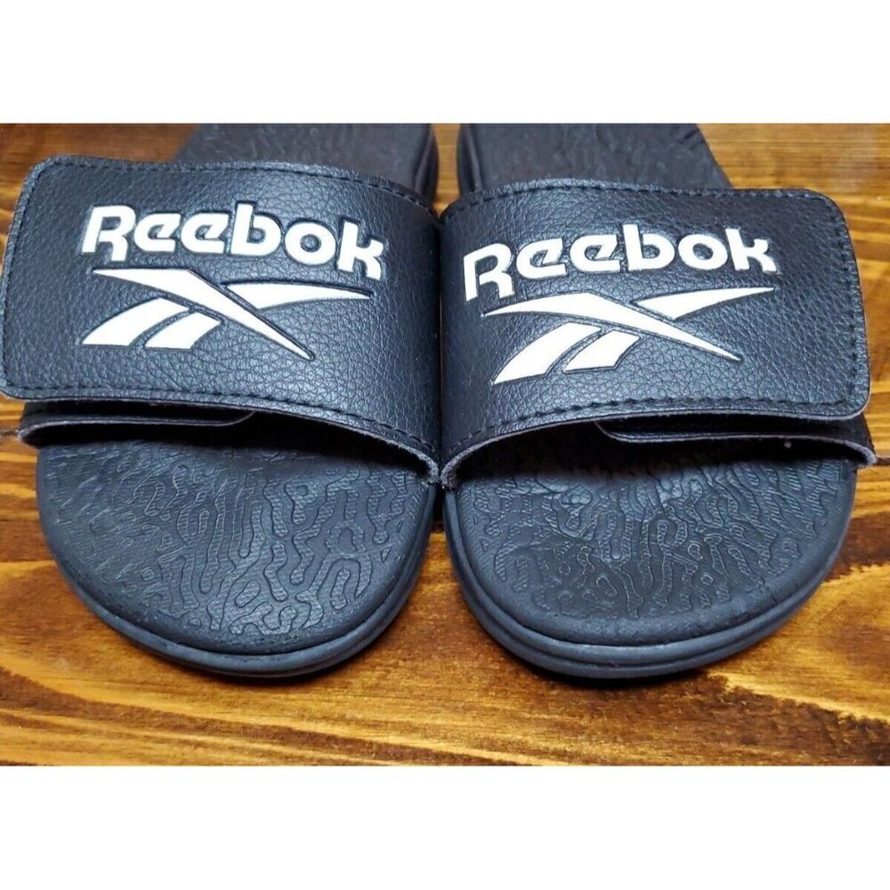 Kids Size 11 Reebok Slides - Picture 6 of 9